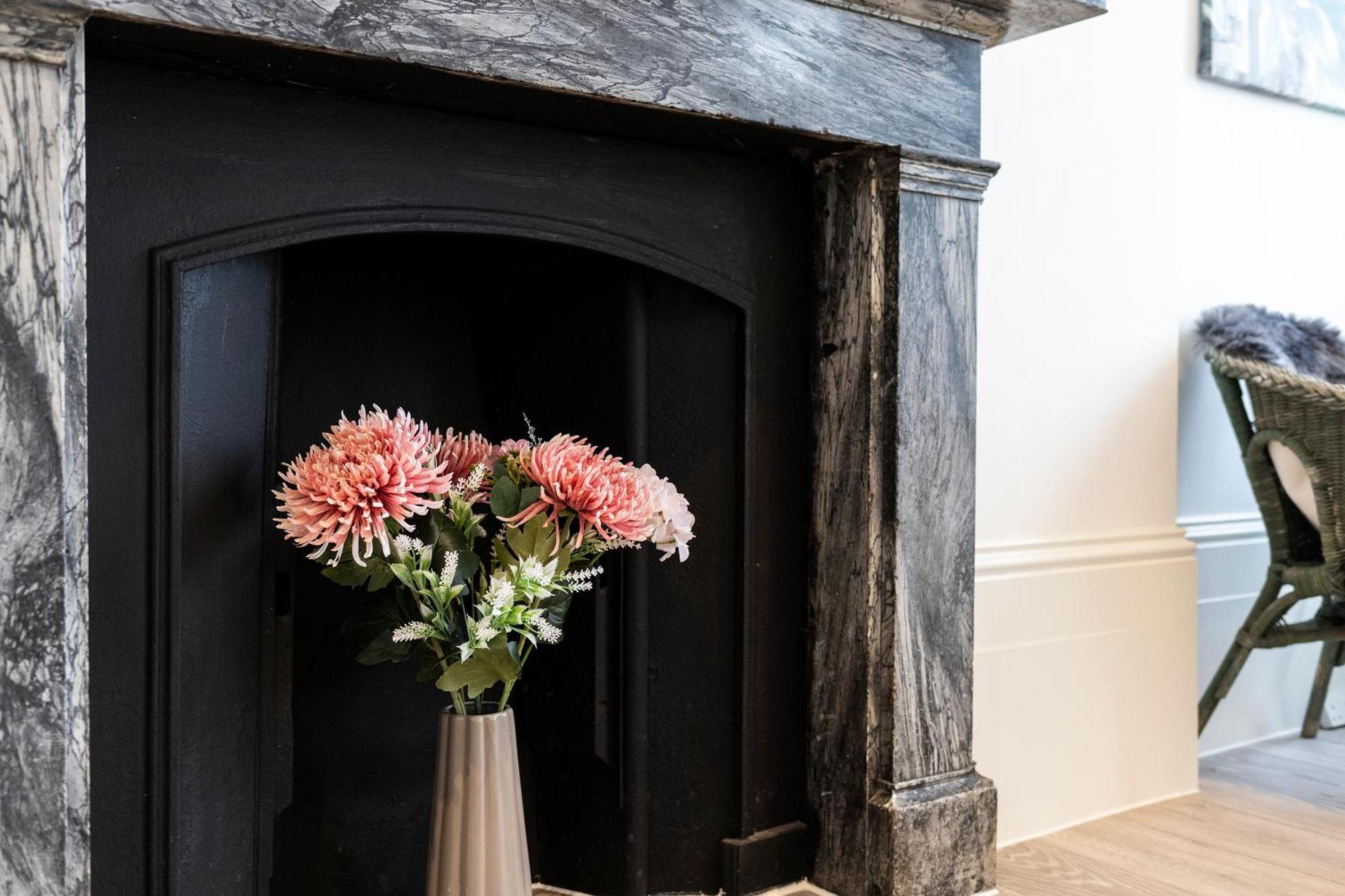 Seaside Serenity: Stylish Sea View Apartments In Herne Bay Bagian luar foto
